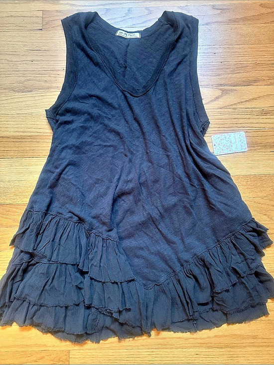 Free People Dresses & Skirts - NWT Free People Washed Black Ruffle Dress Ruffle Mini Dress in Black Size Medium